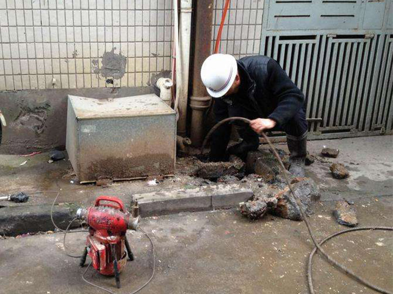 珠海疏通下水道的价格没有这么贵，这样的收费不合理